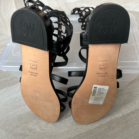 Stuart Weitzman Black Knee-High Gladiator Sandals - Picture 5 of 8